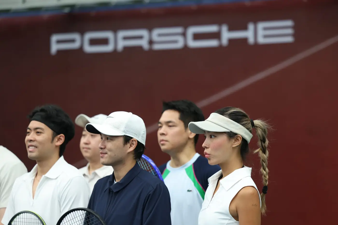 Players lined up